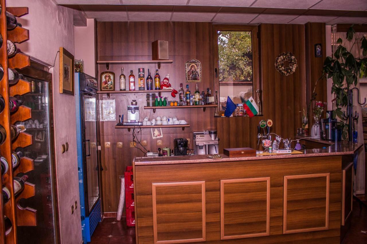 Стаи За Гости - Семейна Къща За Гости Ивел Bansko Esterno foto